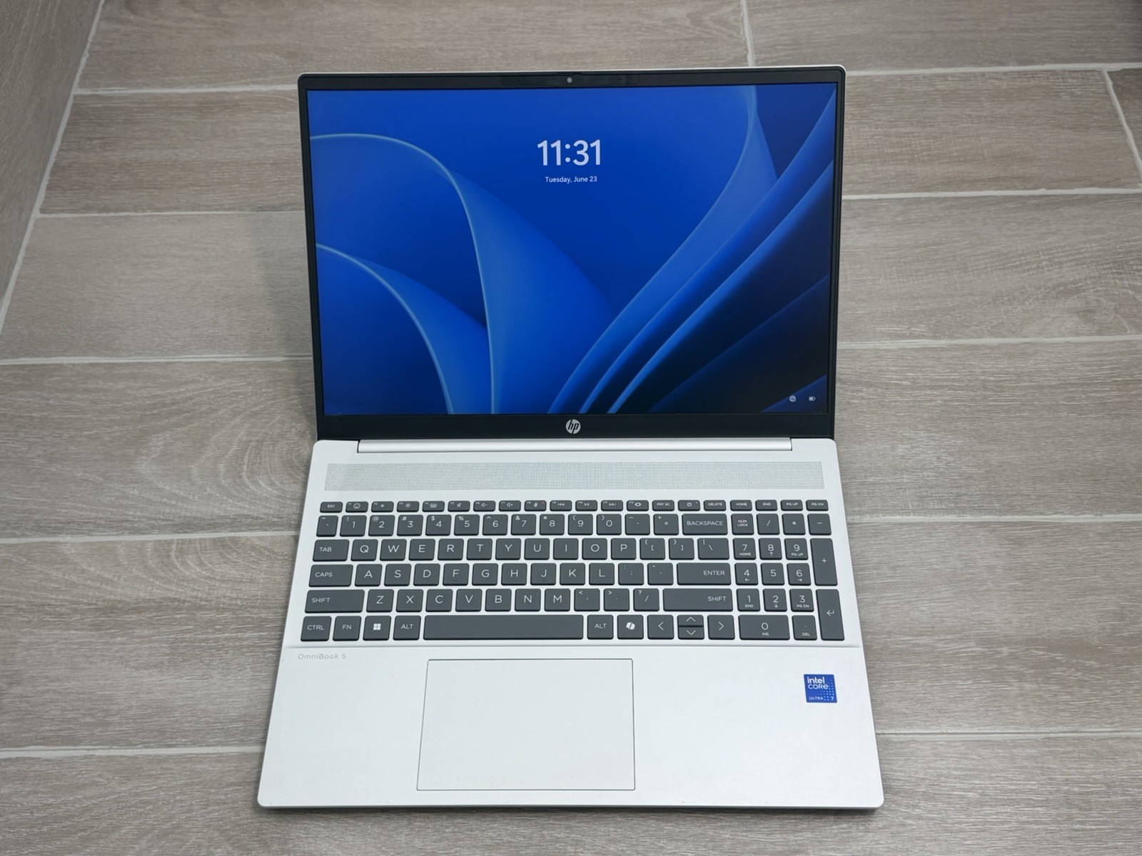 HP OmniBook 5 16-AF1017WM 16″ Touch Laptop Core Ultra 7 255U 16GB RAM 512GB SSD