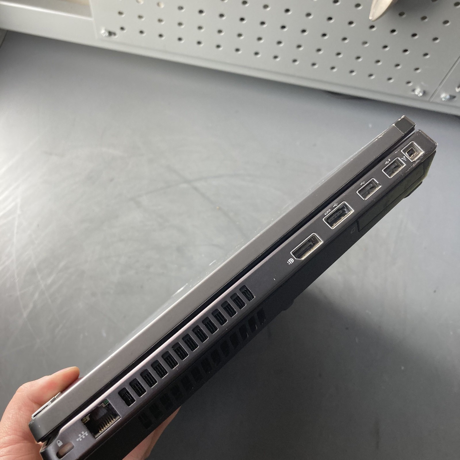 HP EliteBook 8570W Workstation i7-3630qm 2.4GHz 24GB RAM 120GB mSATA 1TB HDD