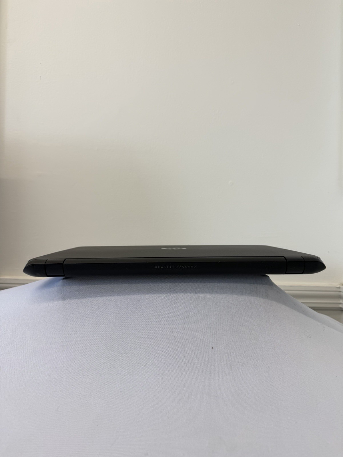 HP Notebook 15 Laptop – Good Screen – Intel Celeron N2840 – Read Des