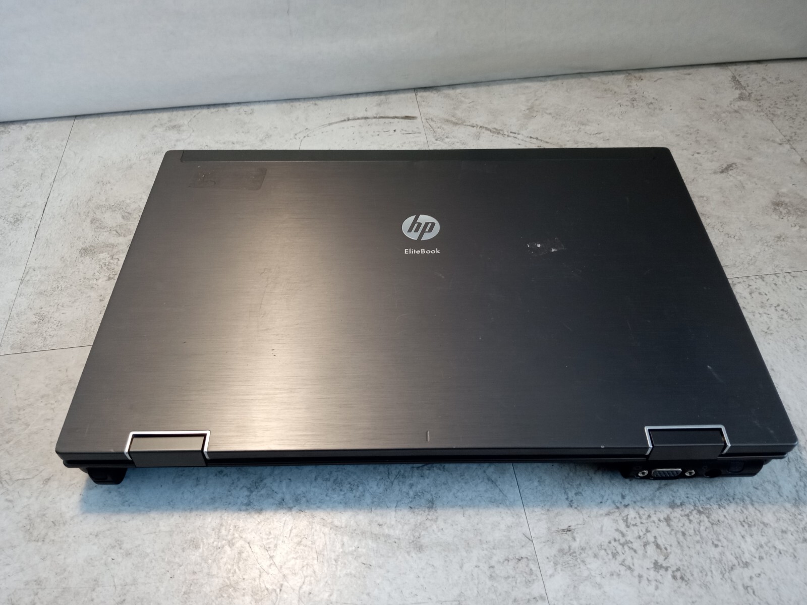 HP EliteBook 8540w 15″ Laptop i7 2.67GHz 2GB RAM Nvidia GFX -LINES IN SCREEN -RR