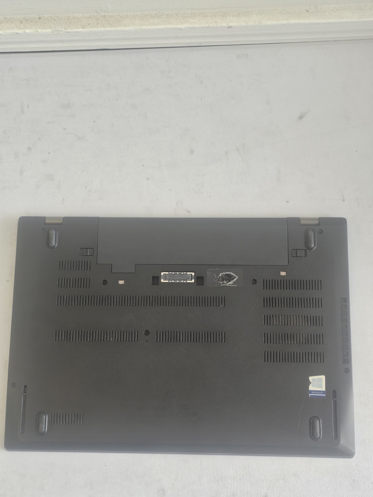 Lenovo ThinkPad P51s Laptop – i7-6500u – 16GB RAM – 512GB SSD – Win 11 – READ