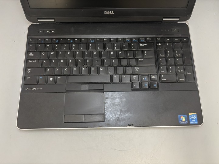 Dell Latitude E6540 15.6″ Laptop Intel i5-4300 8GB RAM NO HDD NO OS