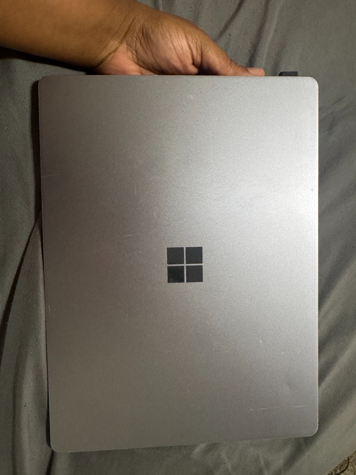 Microsoft Surface Go 12.4″ (128GB SSD, Intel Core i5 10th Gen., 3.60 GHz,…
