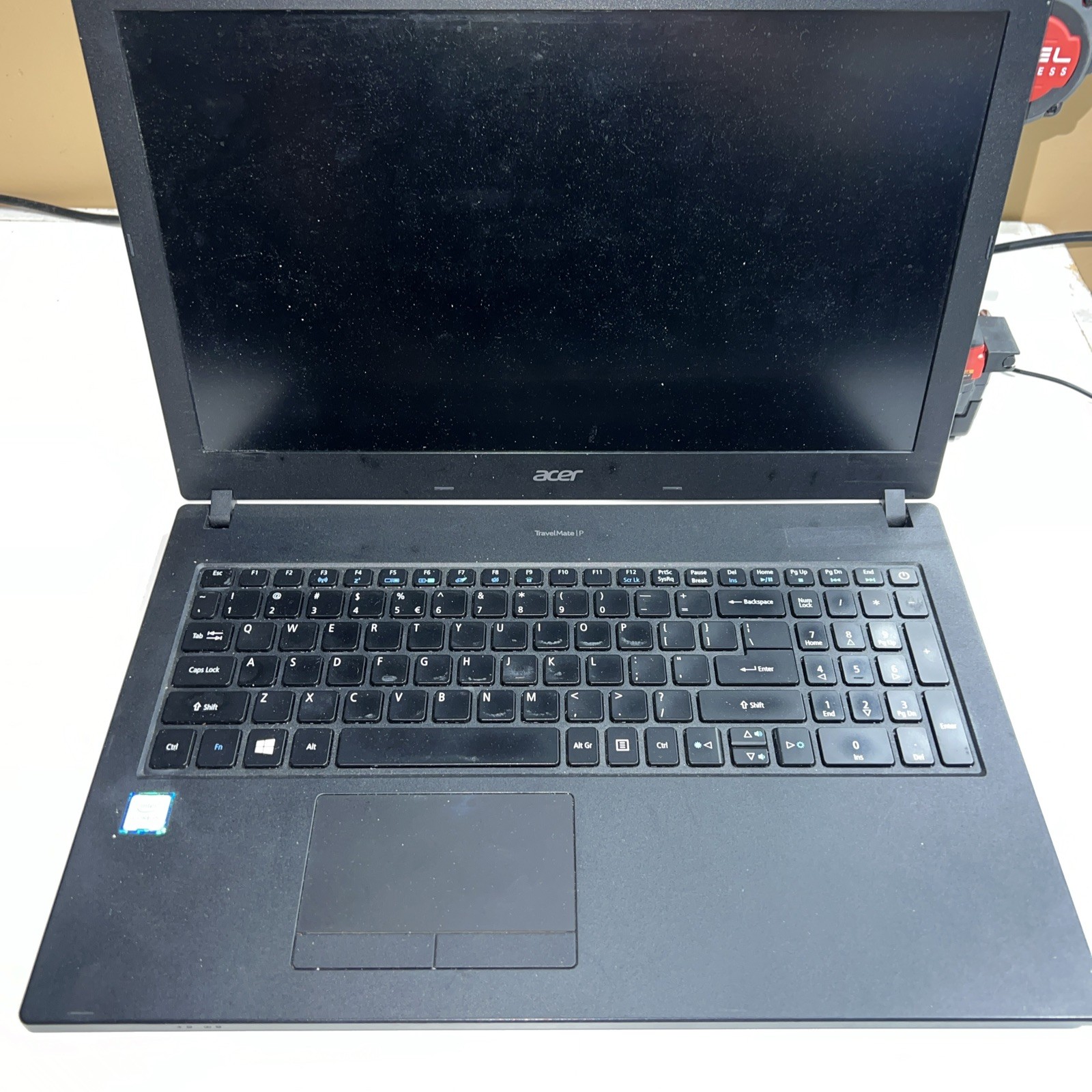 Acer TravelMate TMP2510-G2-M-54ea i5 8250u | 8GB | 256GB SSD *No Charger*