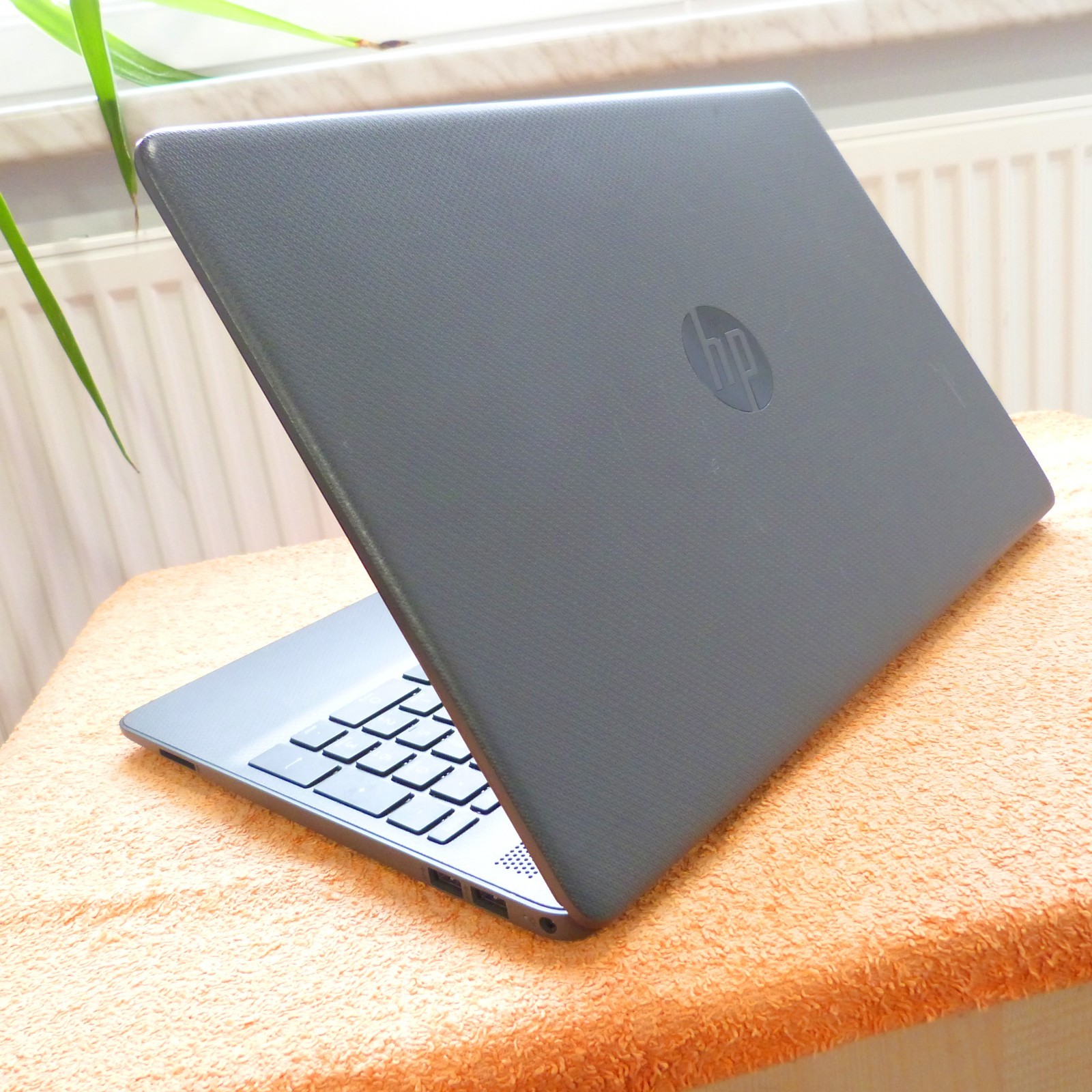 HP 255 G8 ULTRABOOK 15″ FULLHD l RYZEN 5 HEXA l SSD HDD Windows 11 HDMI USBC