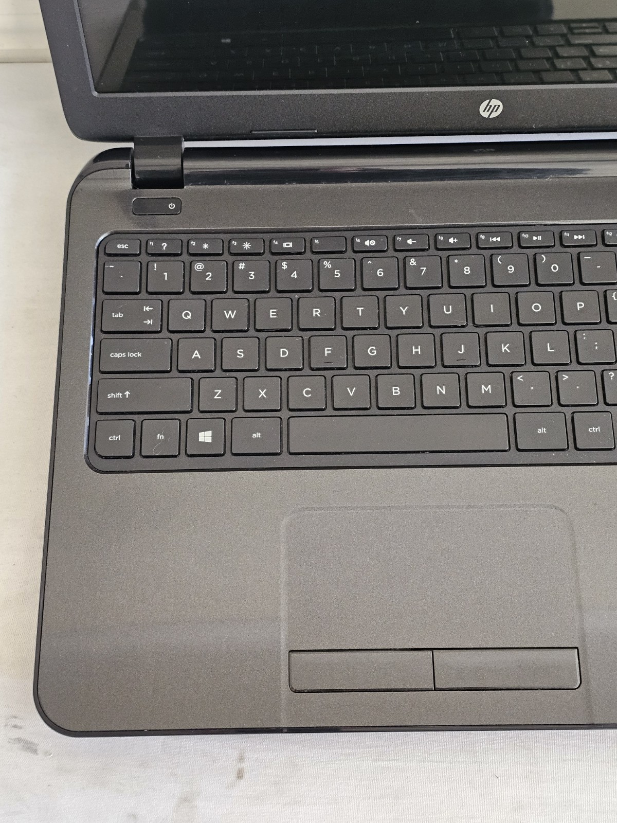 HP Notebook 15 Laptop – AMD A8-6410 – 4GB RAM – 750GB HDD – Win 10 – Read Desc.