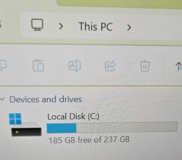 Lenovo ThinkPad T490s 14″ Laptop Gen 256gb NVMe 16 GB Win 11 Pro CLEAN!