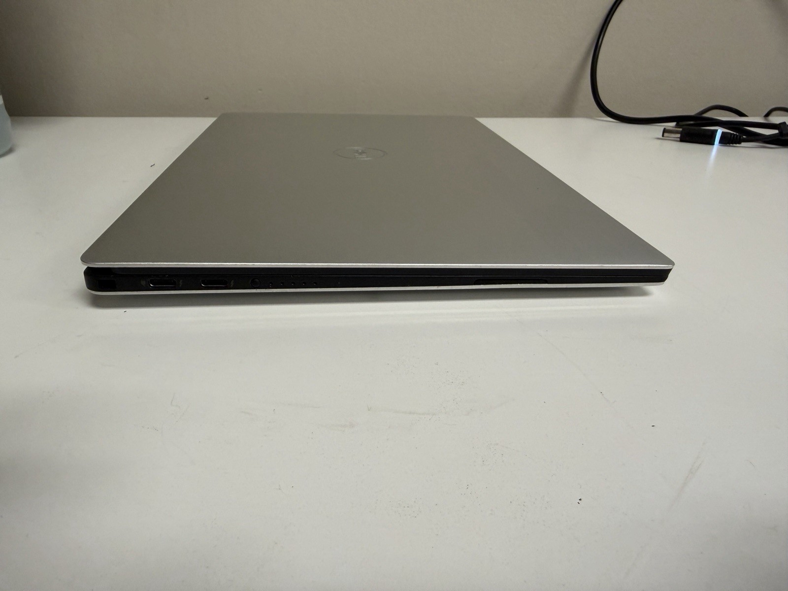 ✅ Dell XPS 13 7390 ✅ i7-10710U 10th Gen ✅ 8GB RAM ✅ NO SSD ✅ NO POWER! AS IS !