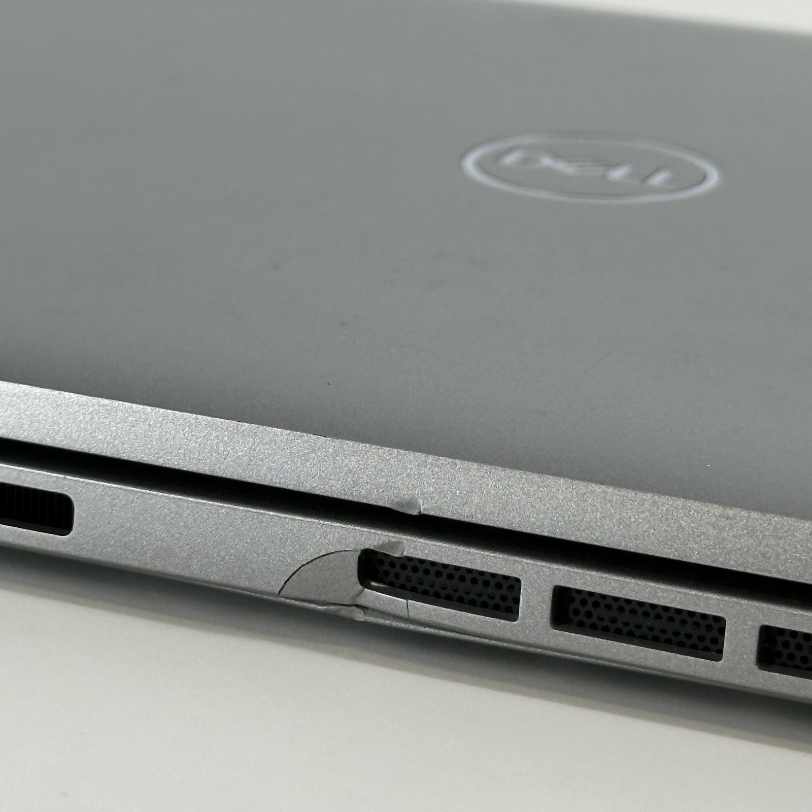 Dell Latitude 5340 (2-in-1) 13.3 FHD TOUCH 1.6 GHz i5-1345U 16GB 256GB SSD Good