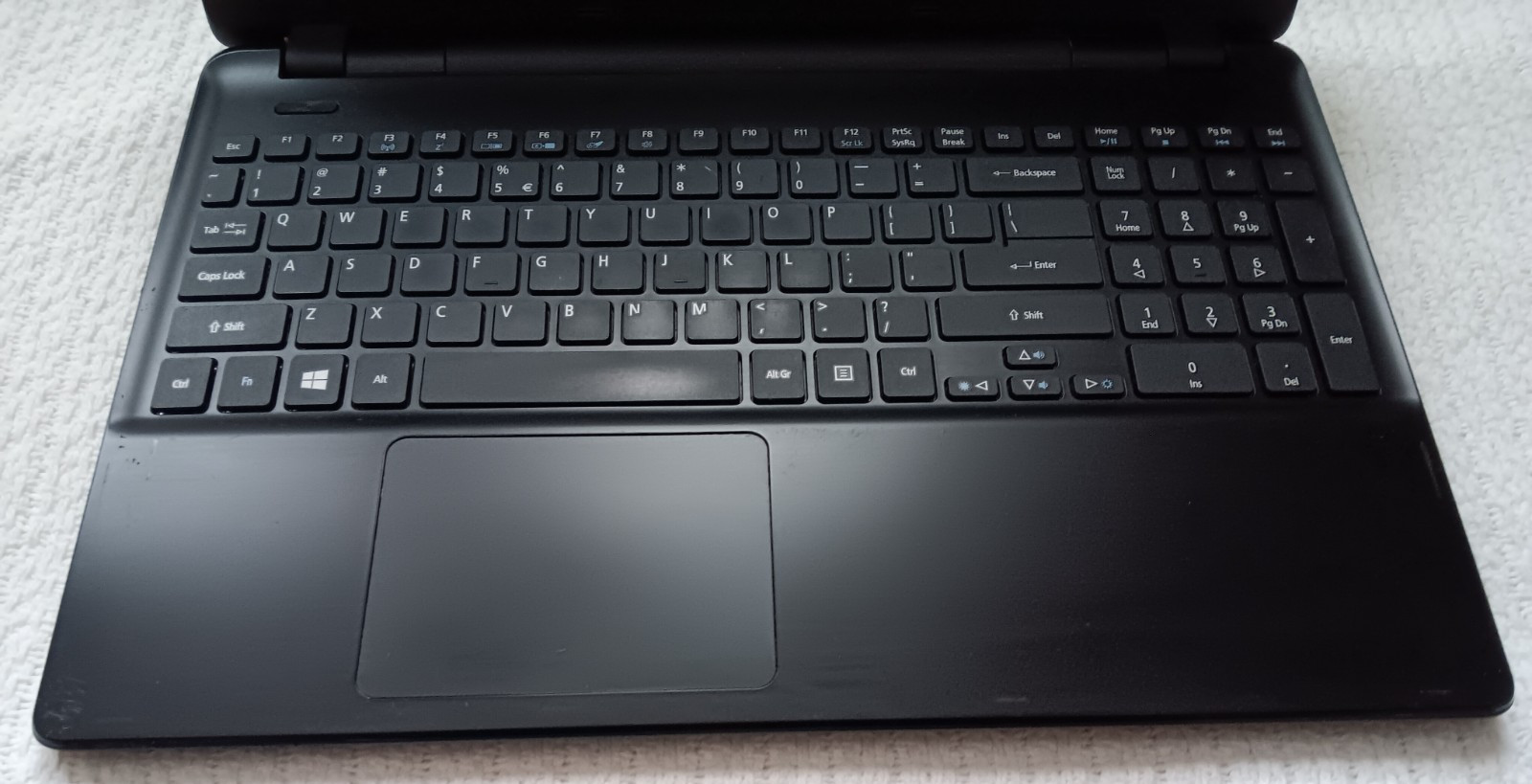 Acer Aspire E5-521-24PQ LCD Screen Black Laptop #2 HD Untested For Parts See Pic