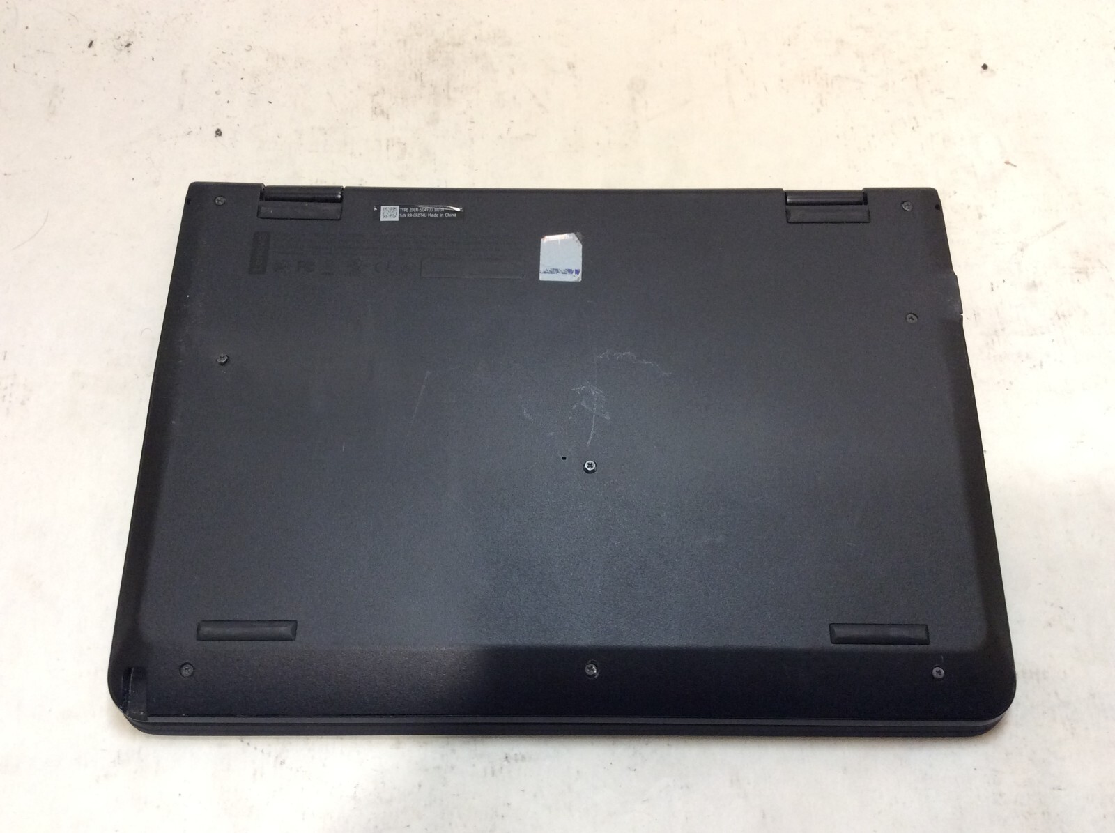 Lenovo ThinkPad Yoga 11e Laptop 11″ Intel Core m3 7th Gen WON’T TURN ON -PP