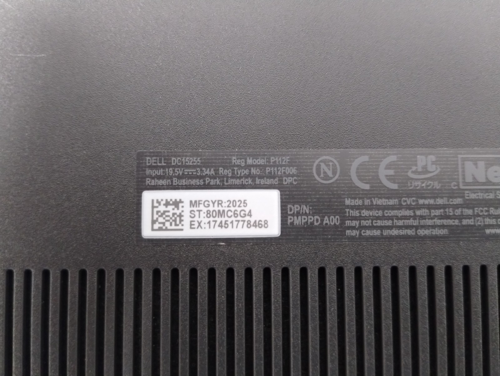 DELL 15 DC15255 G8MK9, AMD Ryzen 7 7730U, 2.00 GHz, 16 GB RAM, 512 GB NVMe SSD