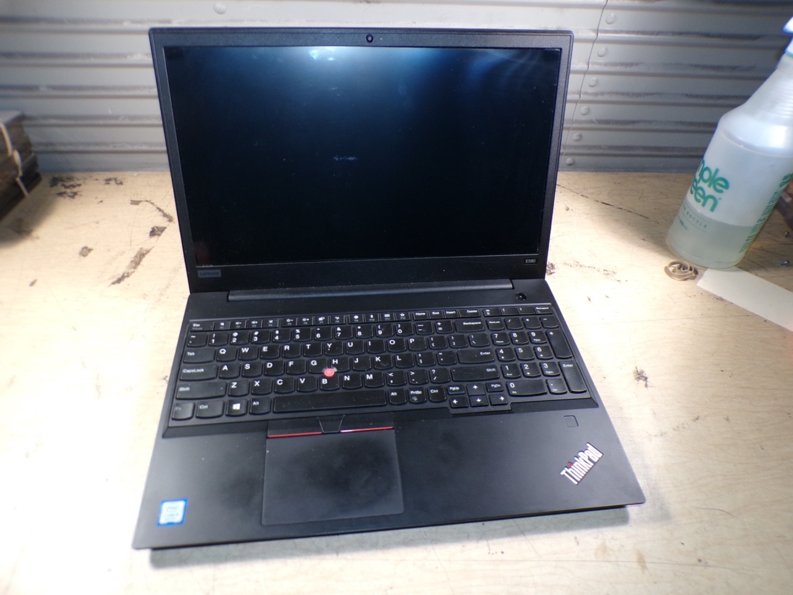 THINKPAD E580 INTEL CORE I5-8250U 1.60GHZ 8GB RAM **NO HD/ NO CADDIE/ NO OS