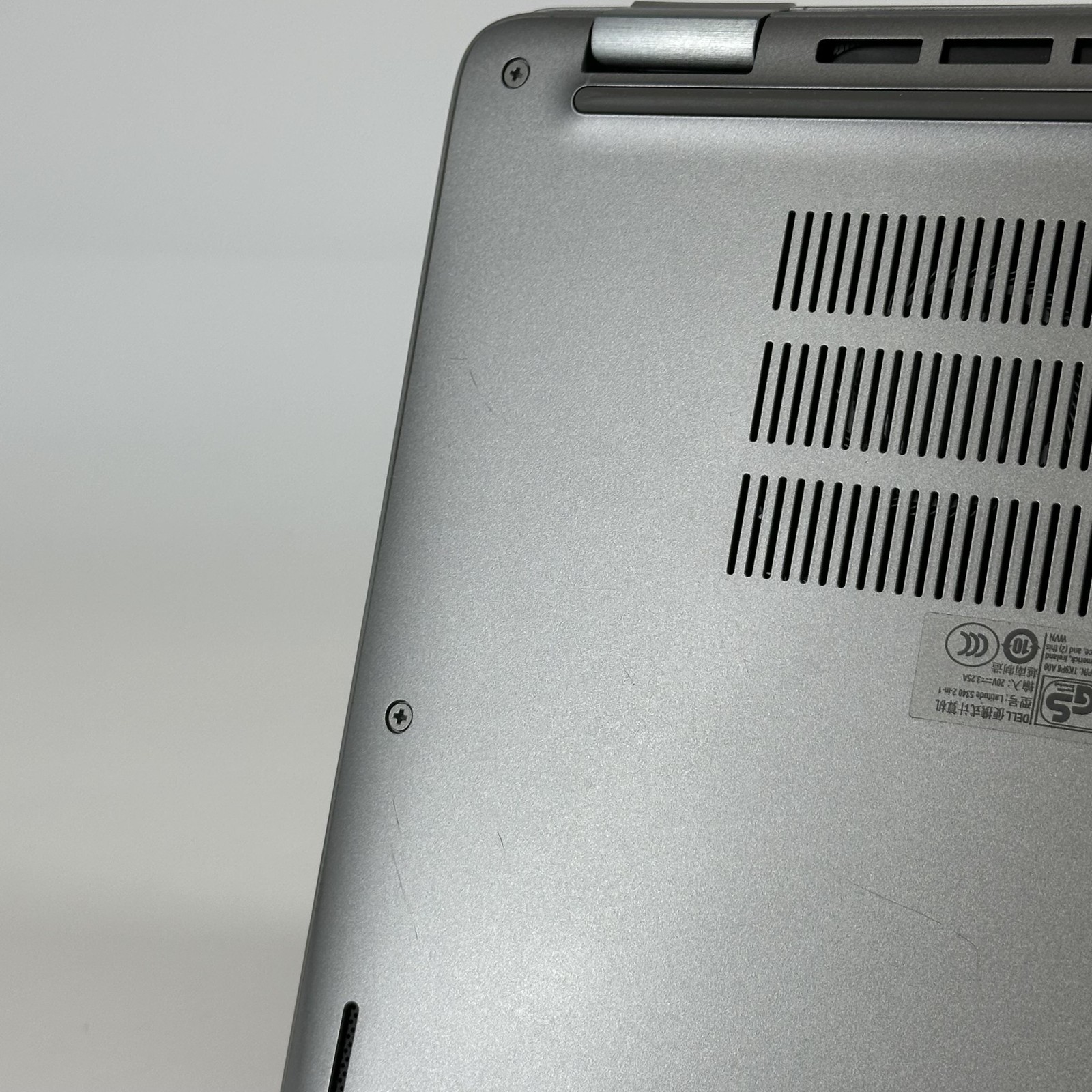 Dell Latitude 5340 (2-in-1) 13.3 FHD TOUCH 1.6 GHz i5-1345U 16GB 256GB SSD Good