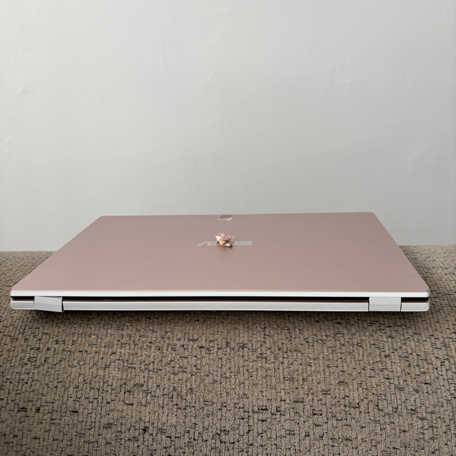 ASUS VivoBook E410MAB/E410MA 4GB RAM 64GB SSD, Rose Gold (Used), Windows 10 OS
