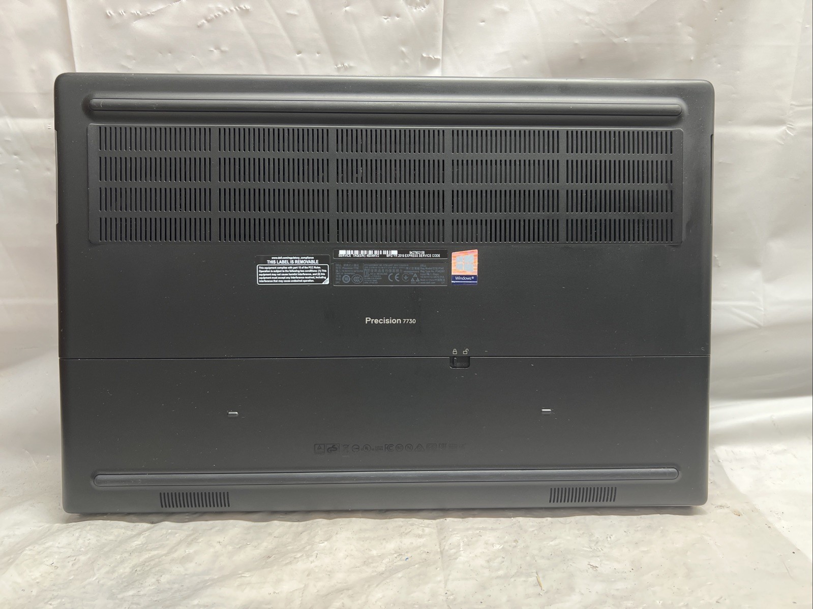 New OEM Battery Dell Precision 7730 i7-8750H 16GB RAM 500GB SSD W11P Radeon Pro