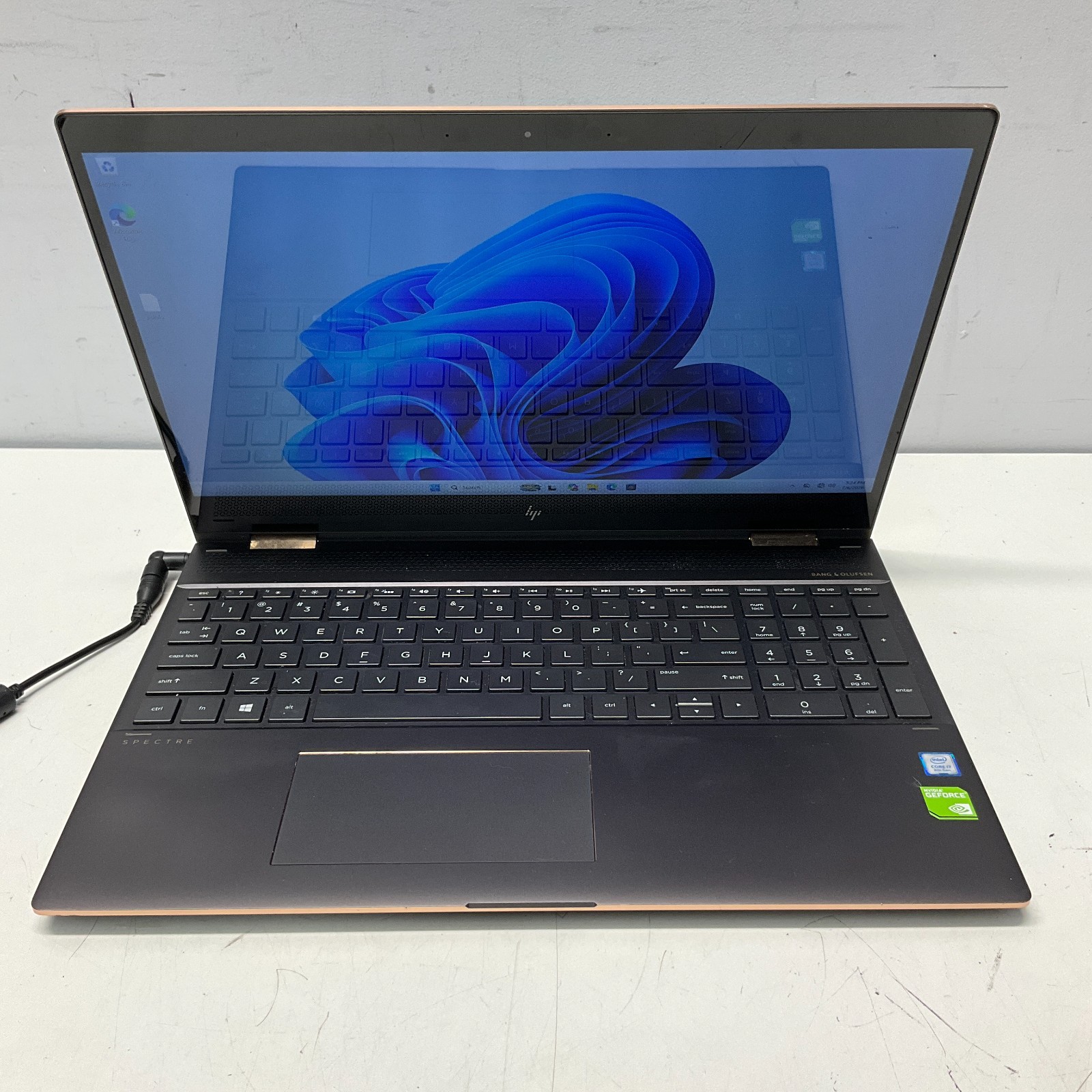 HP Spectre x360 15t-CH000 Laptop i7-8550U 8GB 256GB SSD Windows 11 Pro NO BATT
