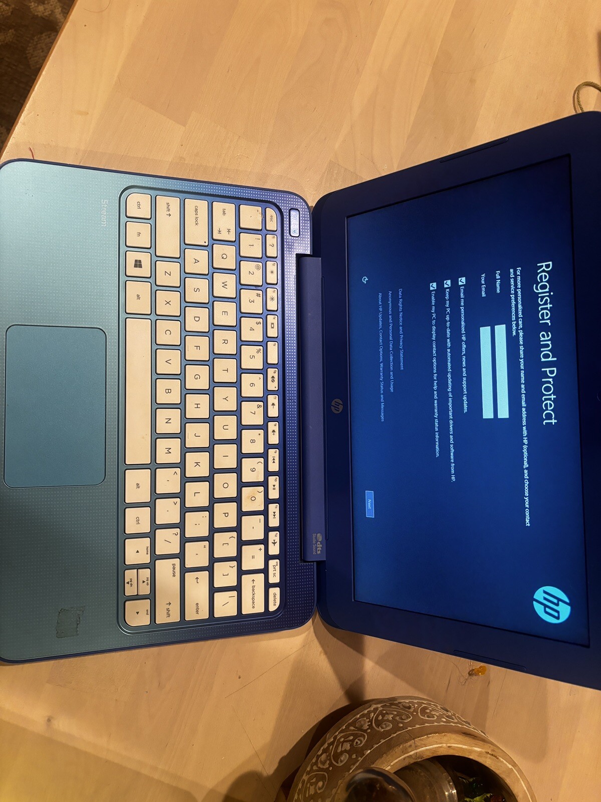 HP Stream 11-d010wm 11.6in. (32GB, Intel Celeron N, 2.58GHz, 2GB)…