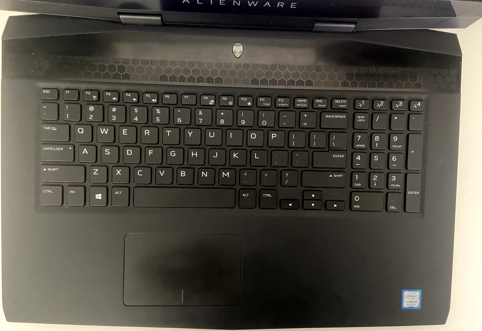Alienware M17 17.3in i7-8750H 16GB 1TB HDD 512GB SSD