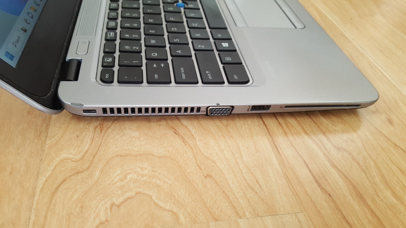 Used HP EliteBook 820 G3 Core i5 Wndows 11 Pro 256GB SSD Drive 8gb RAM laptop