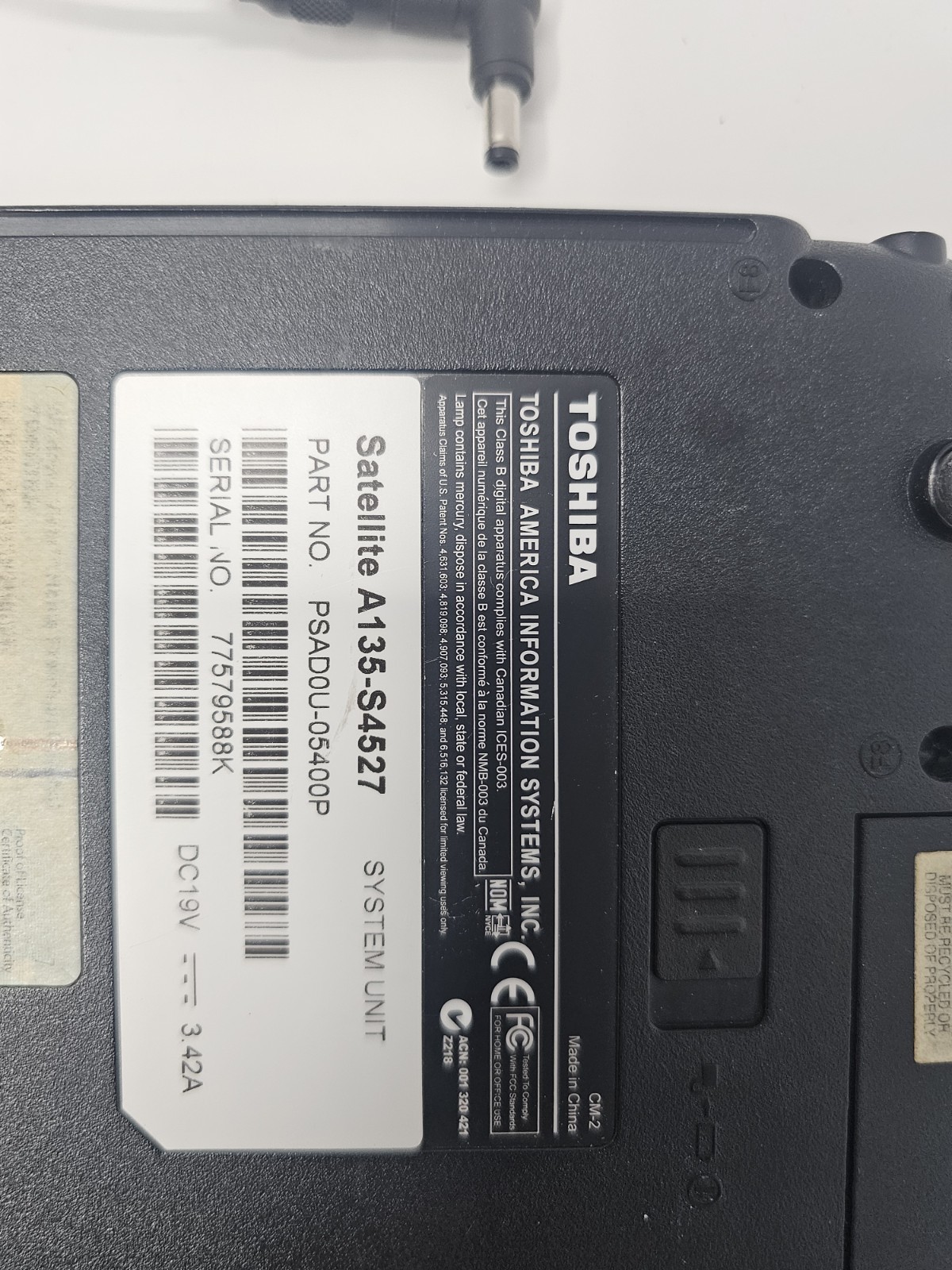 TOSHIBA SATELLITE A135-S7406 Notebook Computer 15.4″ 80GB Windows Vista Home Bas