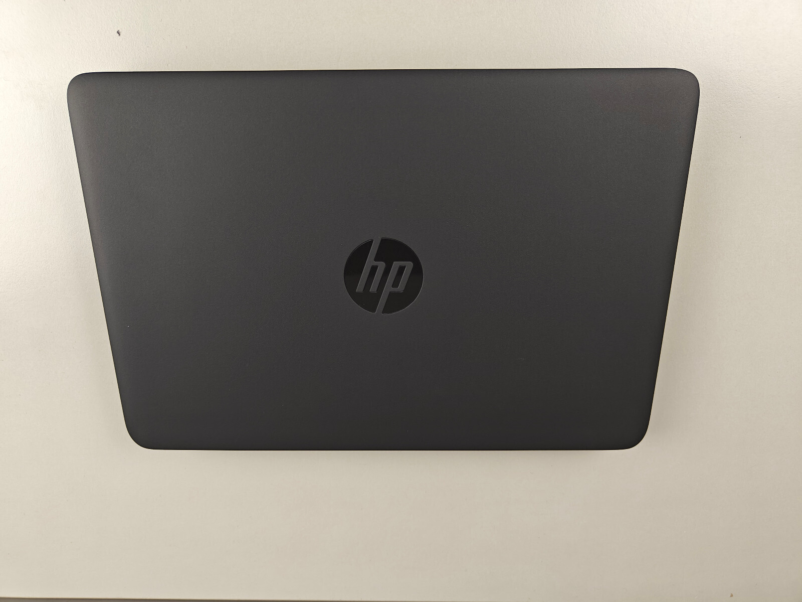 HP Elitebook 820 G1 12,5″ i5-4310U, 4GB RAM, 180GB SSD, UMTS, WIN 10 Pro