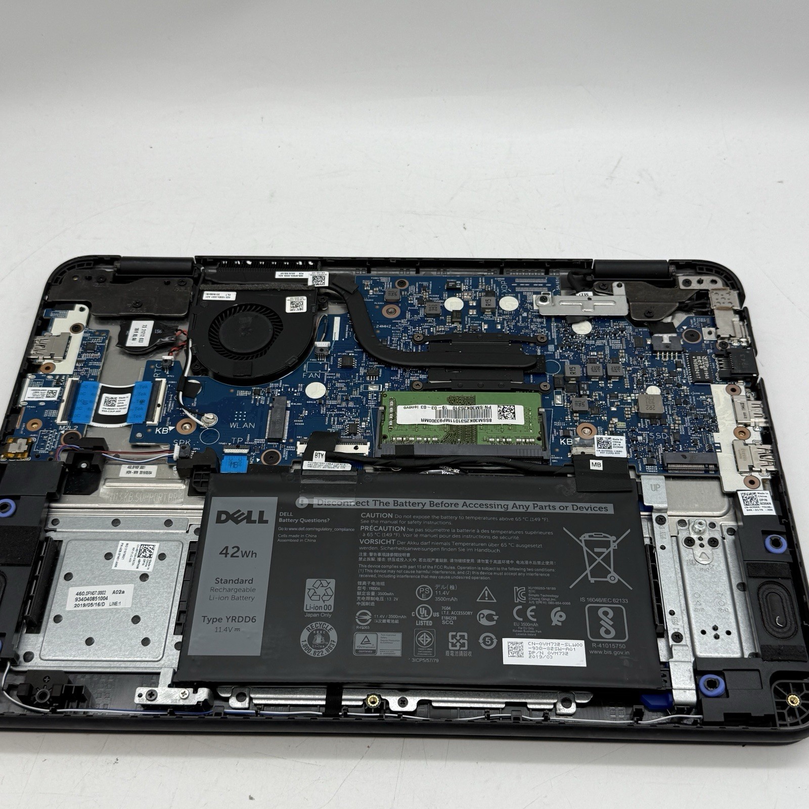 Dell Latitude 3300 13.3″ Laptop i3-7020U @ 2.30GHz 4GB RAM – NO SSD -READ!- L66
