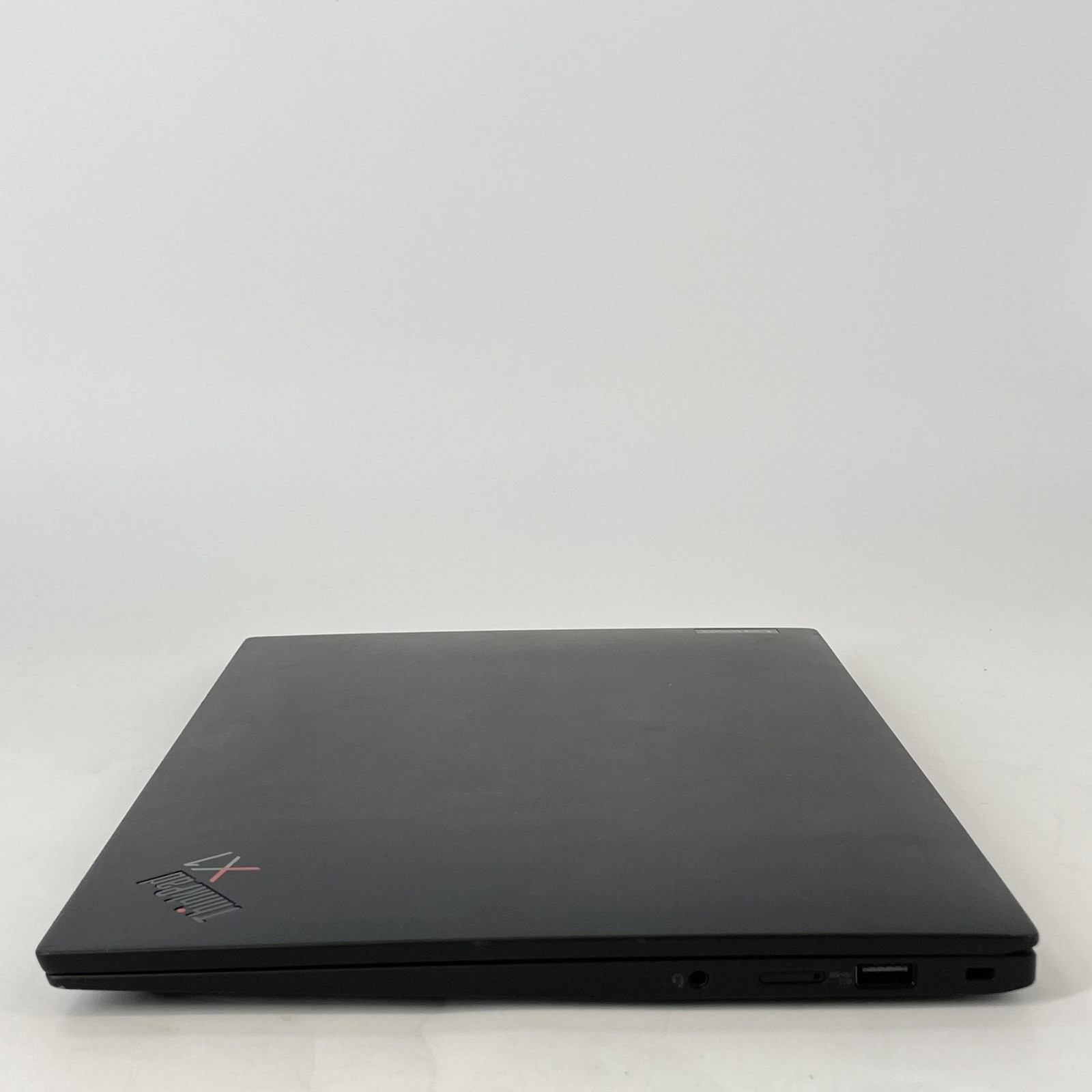 Lenovo ThinkPad X1 Carbon Gen 10 14 FHD+ 1.6 GHz i5-1245U 16GB 256GB SSD Good