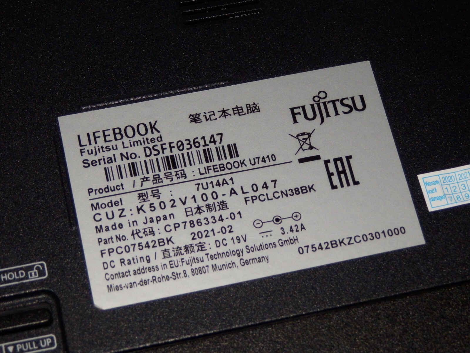 Fujitsu LifeBook U7410 LTE – Intel i5-10310U, 8GB Ram, 256GB SSD, UHD, 14″ inch