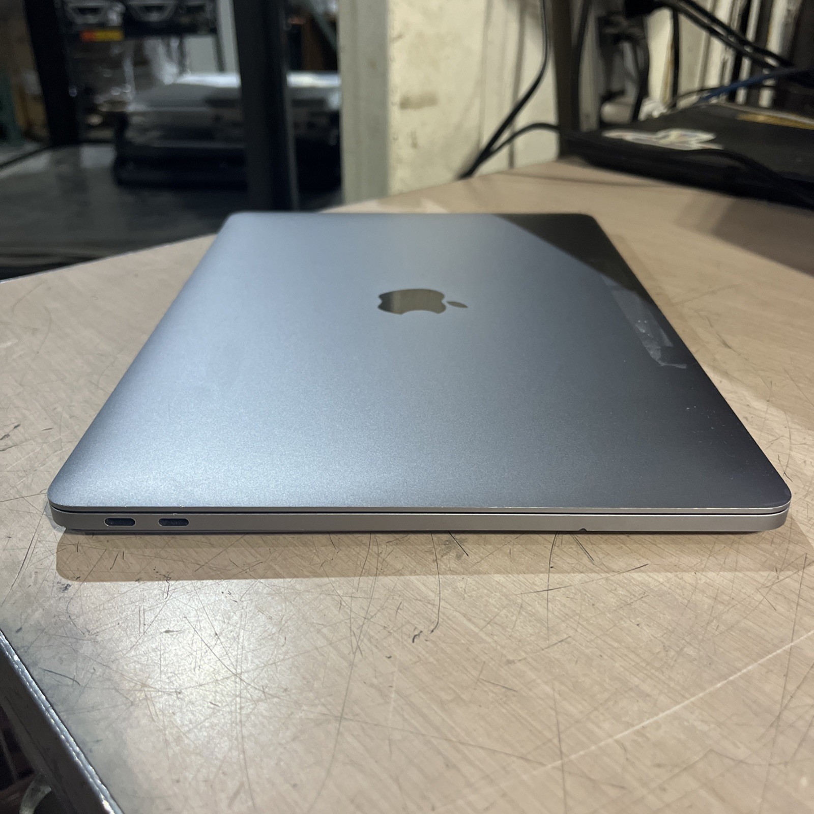 APPLE MACBOOK PRO 13″ MID-2017 CORE I5-7360U 2.3GHZ 8GB RAM NO HD