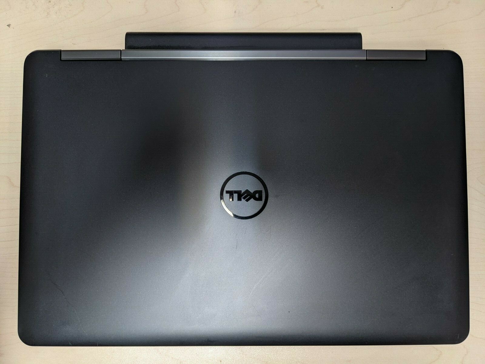 Dell Latitude E5540 Core I5 4200U @2.4Ghz / 8 GB / 500 GB 15.6″ Laptop