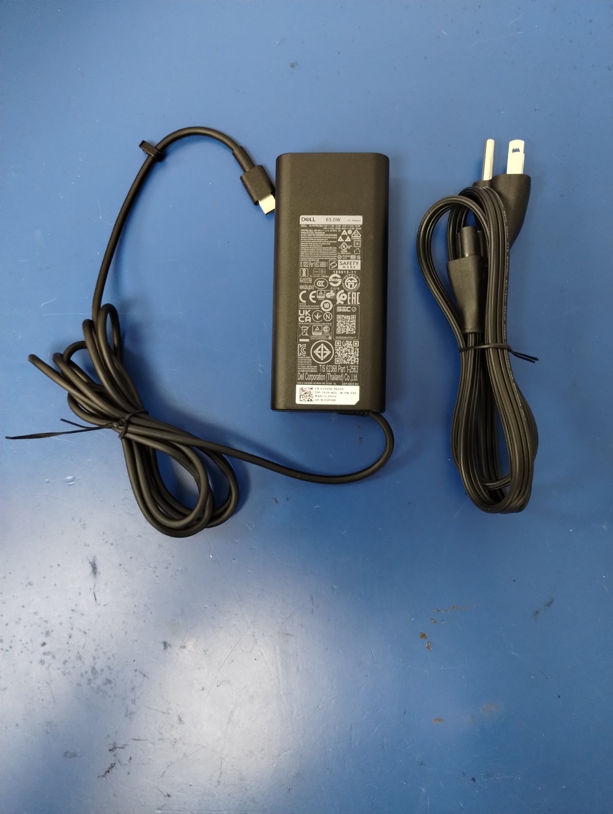 DELL 16 DB16250 VPVXG, Intel Core Ultra 9 288V, 3.30 GHz, 32 GB RAM, 1 TB NVMe