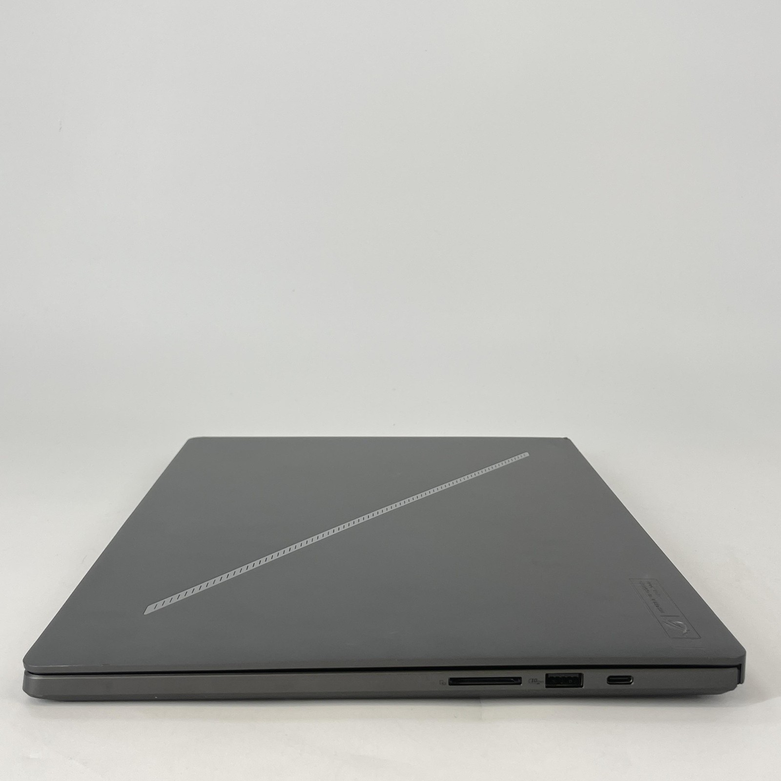 Asus ROG Zephyrus G16 GU605 240Hz QHD+ Ultra 9 285H 16GB 1TB RTX 5070 LCD ISSUE