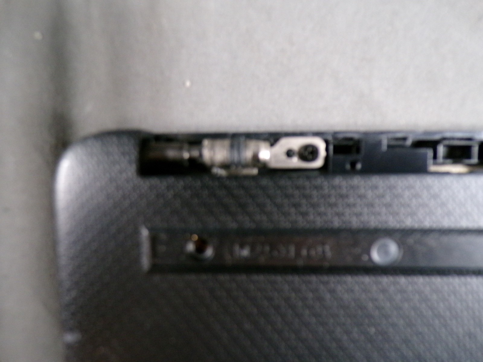 HP LAPTOP 14-FDOXXX AMD ATHLON SILVER 3050U 4GB RAM