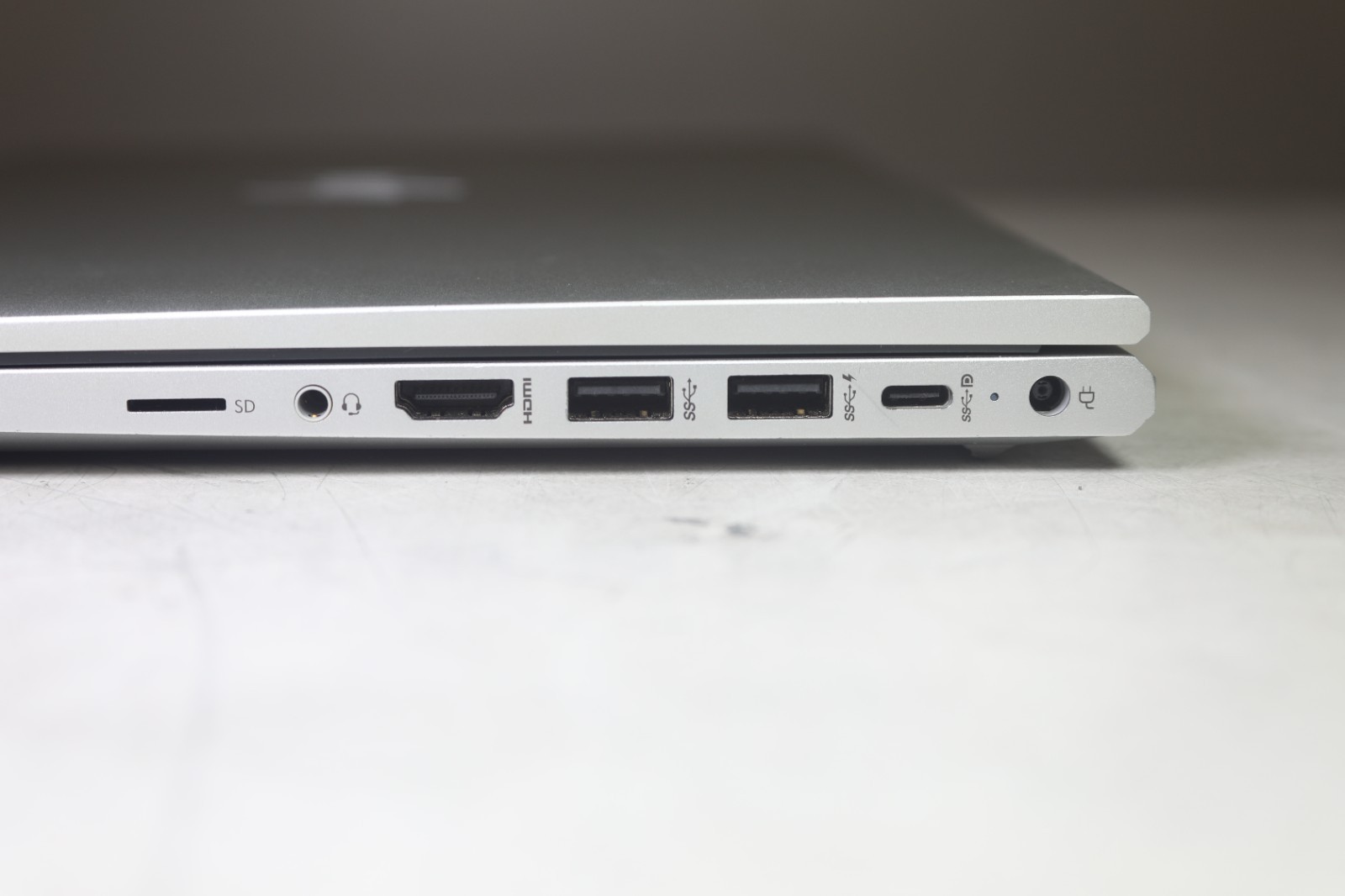 HP ProBook 440 G8 Intel(R) Core(TM) i5-1135G7 2.40GHz-8GB RAM-256GB NVMe-WIN 11