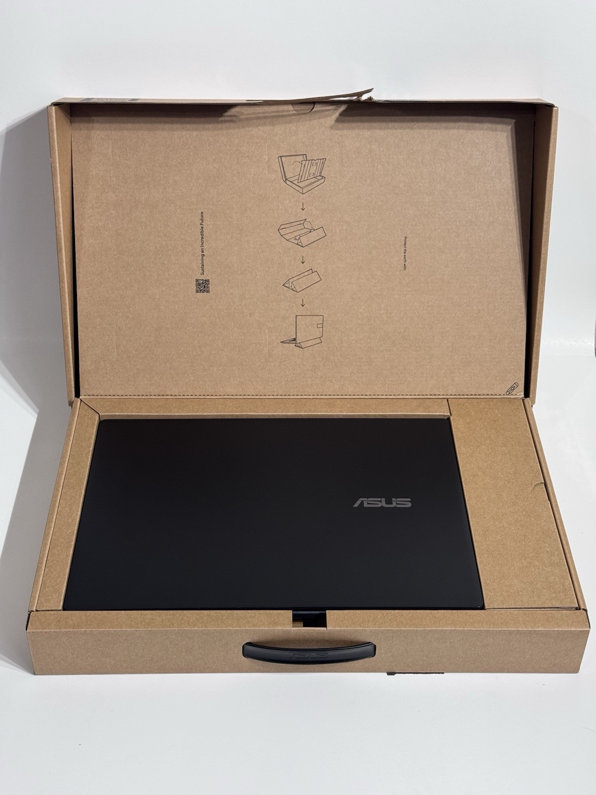 Asus V16 V3607VM 16″ FHD+ 144Hz 2.5 GHz Core 7 240H 16GB 1TB SSD RTX 5060