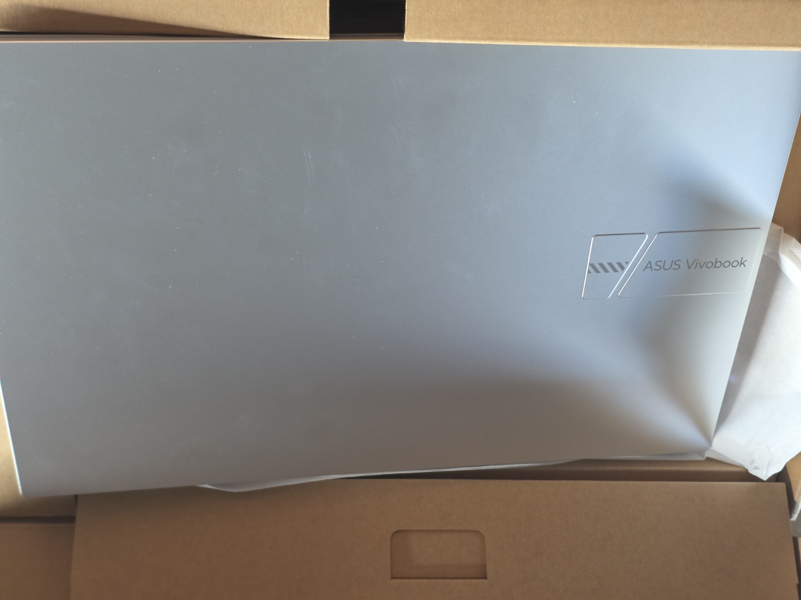 ASUS Vivobook 15.6″ Laptop Intel Core 7 150U 16GB 1TB Win111h F1504VAP-IH79T