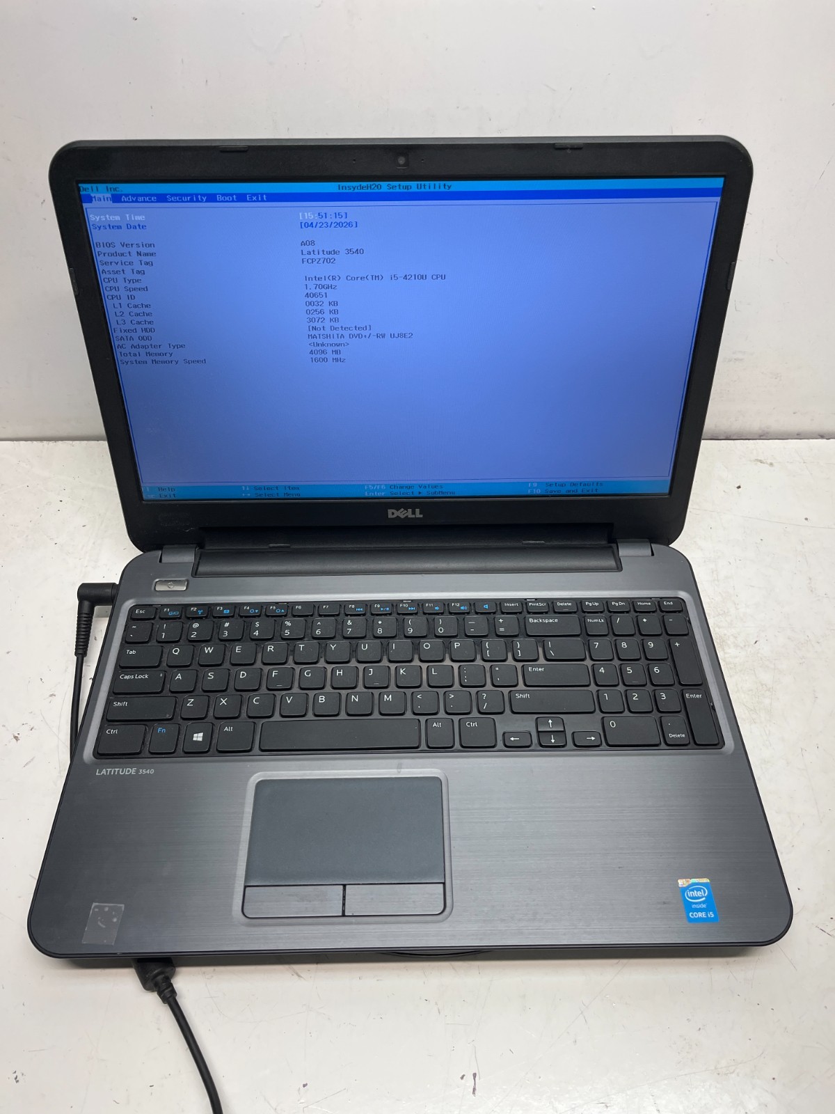 Dell Latitude 3540 Intel Core i5-4210U 1.70GHz 4GB NO HDD