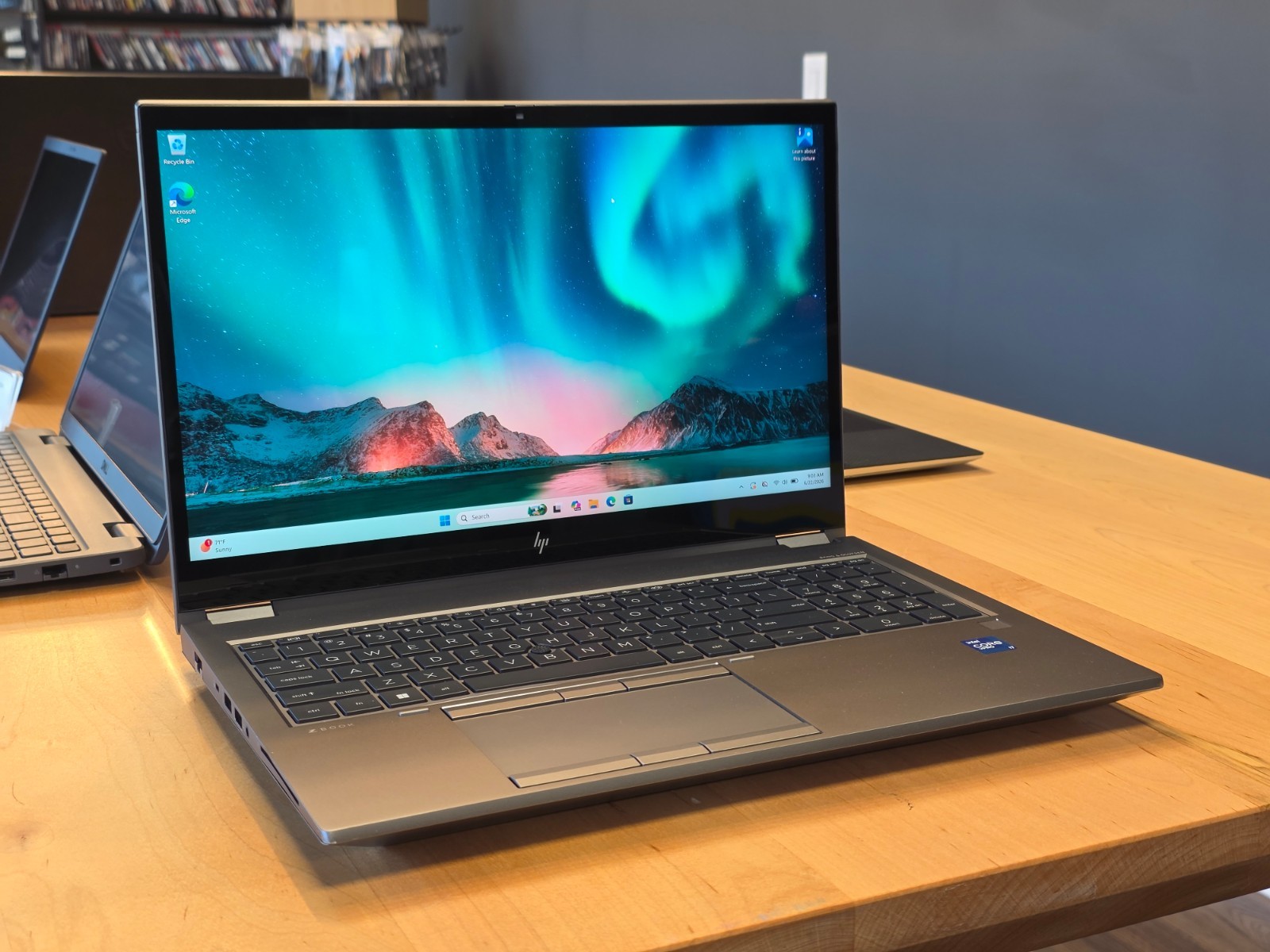 15.6″ HP ZBook Fury G8 Mobile Workstation – i7-11850H, 16GB, 1TB SSD | T1200 GPU
