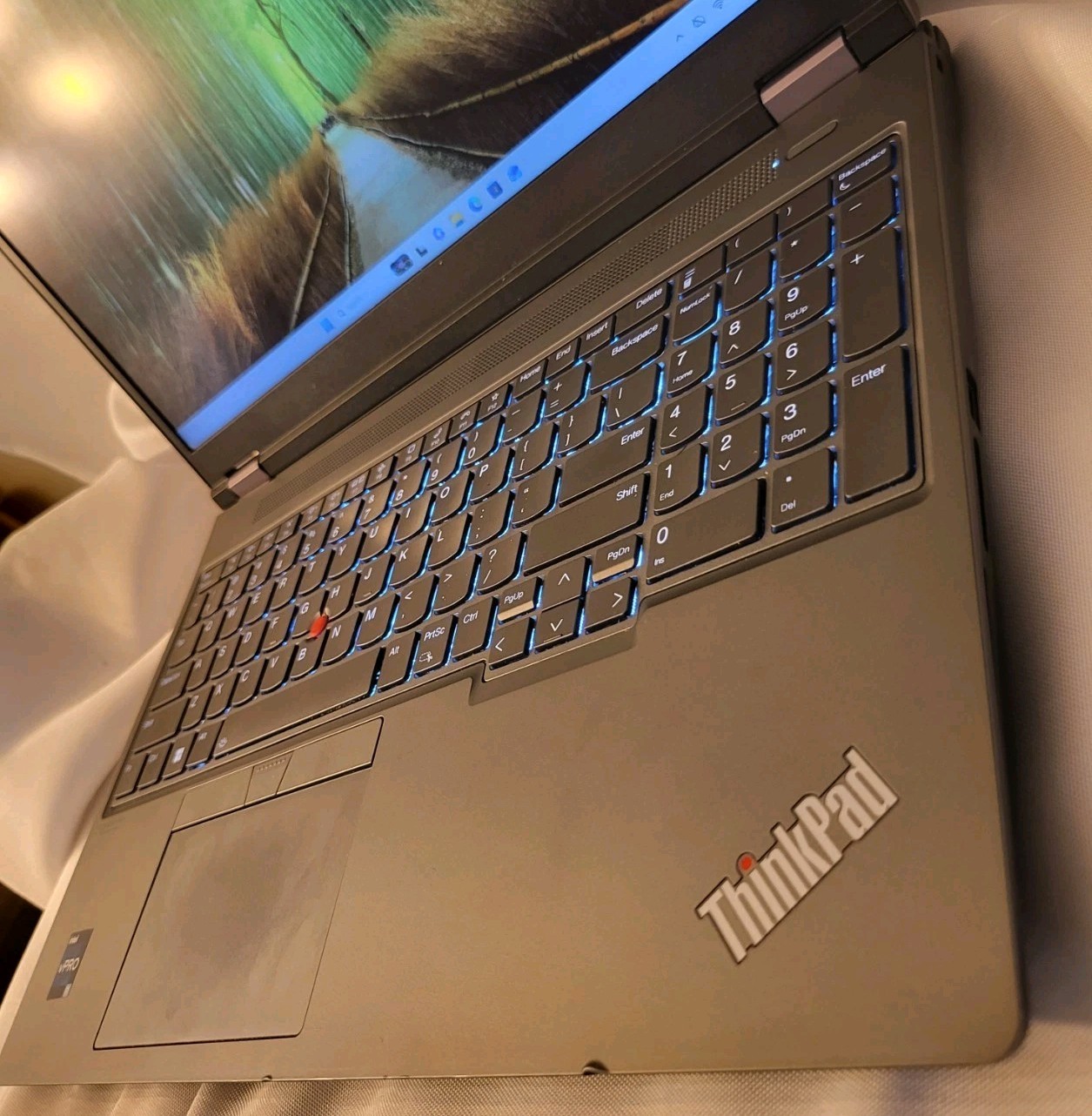 Lenovo ThinkPad P16 12th Gen i7-12850HX 24xCPU@2.1GHz 32GB RAM 512GB SSD 070202