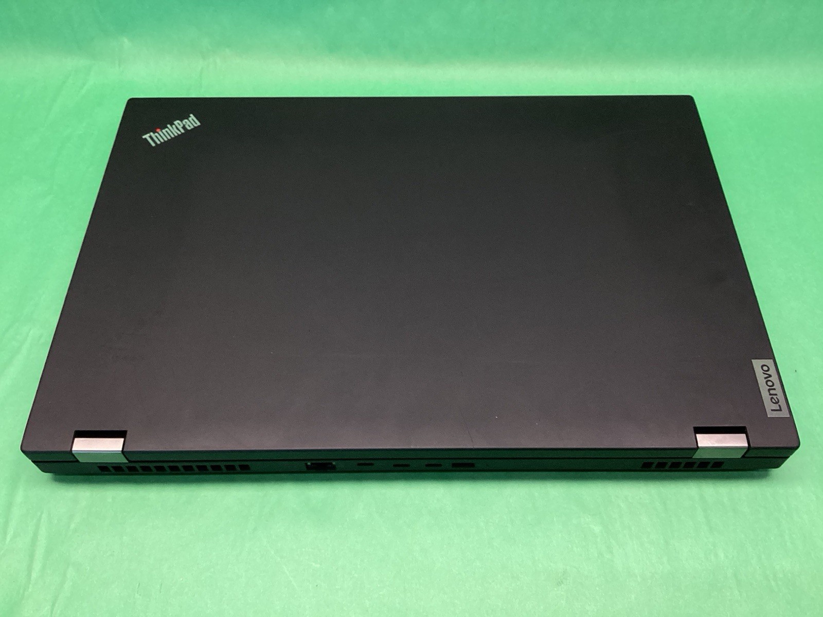 Lenovo ThinkPad P17 Gen 1 – 32GB RAM + i7-10750H – NO SSD – POWERS ON UNTESTED