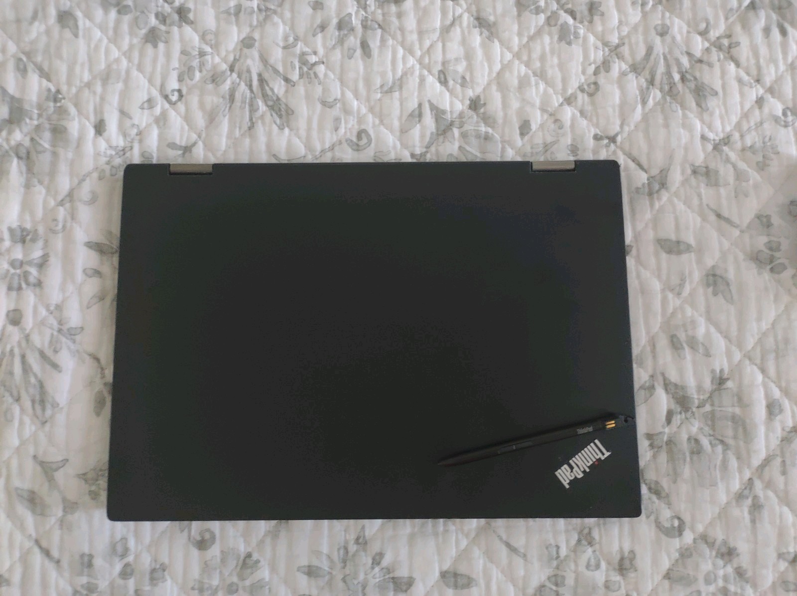 Lenovo ThinkPad L380 Yoga 2-in-1 Laptop 13.3″ Intel i7-8550U 16GB 512GB Win 11p