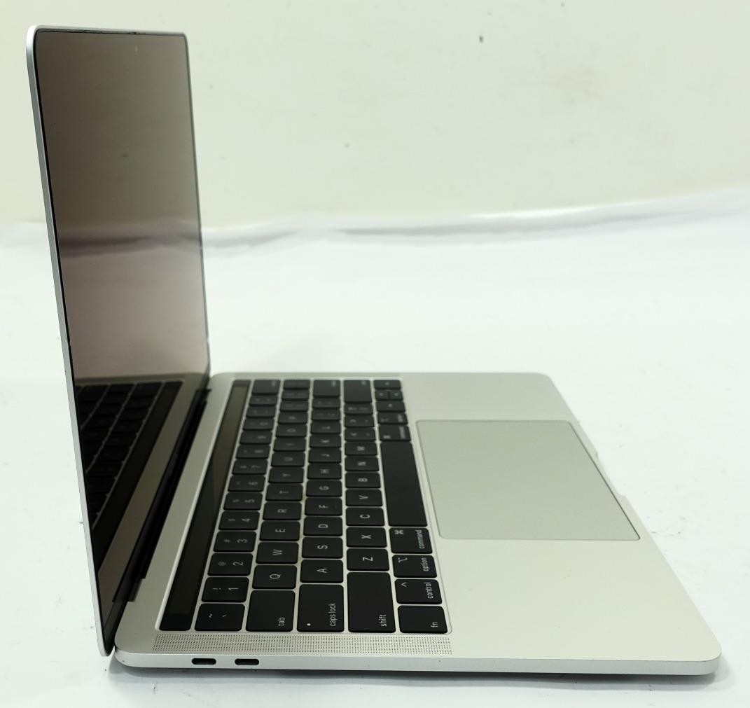 Apple MacBook Pro 2018 A1989 13.3″ Retina i5-8259U 2.3GHz 8GB 256GB Laptop