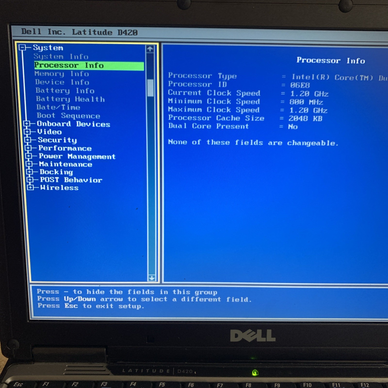 Nice ~ Dell Latitude D420 12″ Laptop Intel Core Duo 1.2GHz 1.5GB RAM (no HDD)