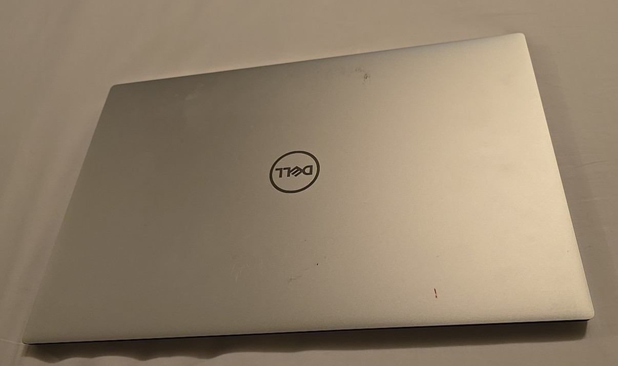 Dell XPS 15 9500 i7-10750H 2.6ghz 1tb Ssd 16gb Ram 1650 Ti 15.6″ Touch Sreen
