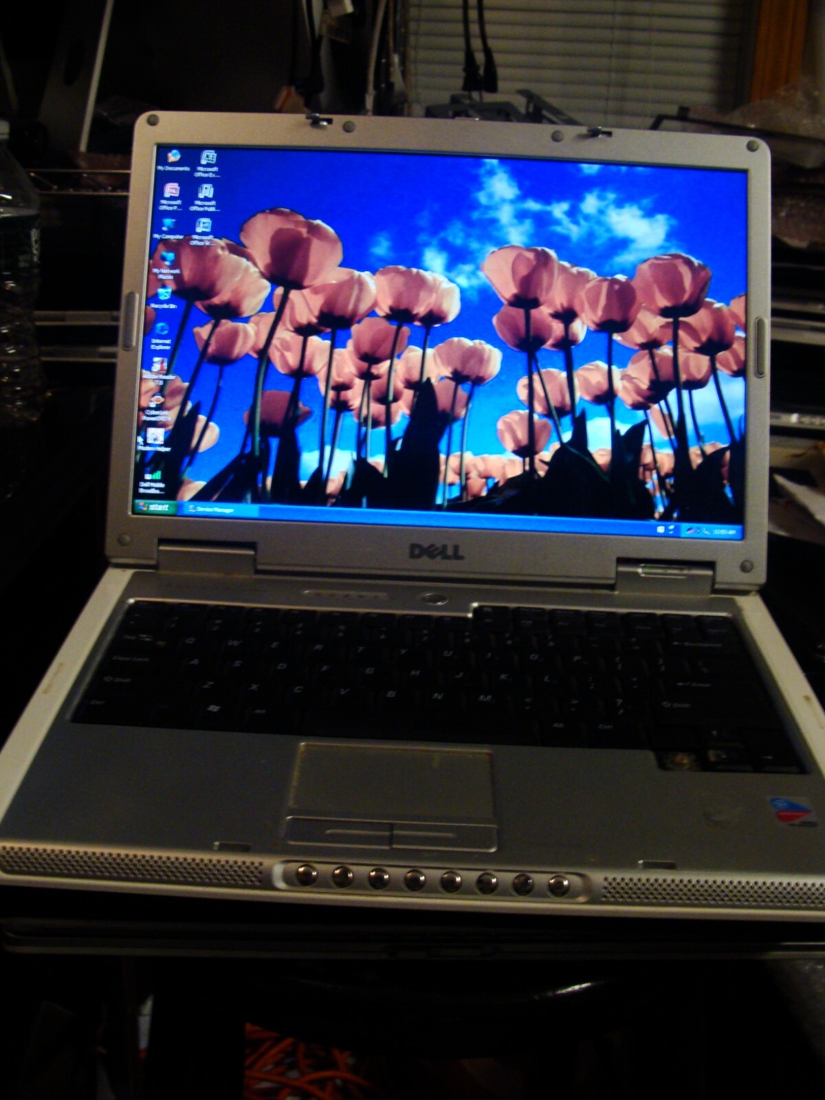 Dell Inspiron 630m Intel Pent M 1.73GHz 768mb RAM / 80GB HDD / Win XP Pro Sp3