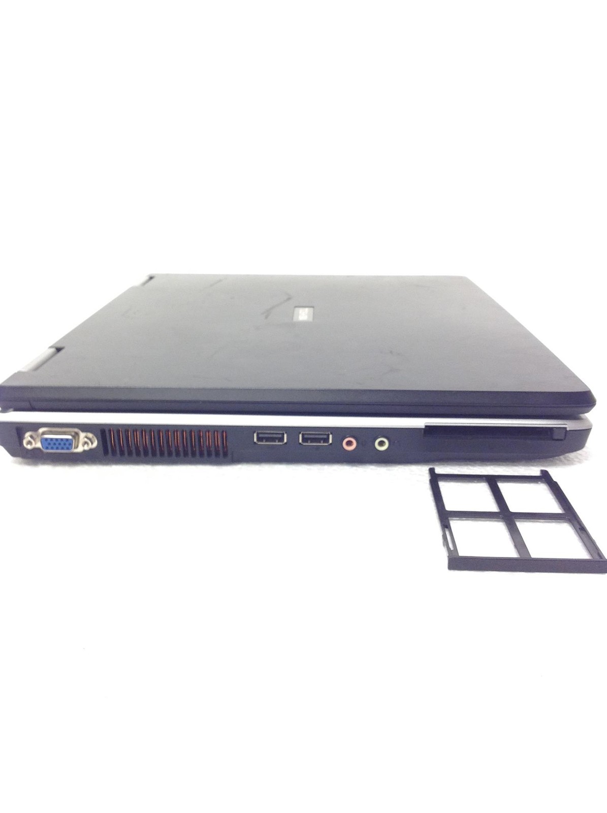 Toshiba Satellite L25-S121 15″ Laptop Intel Celeron M 1.60Ghz w/640KB Ram, No HD