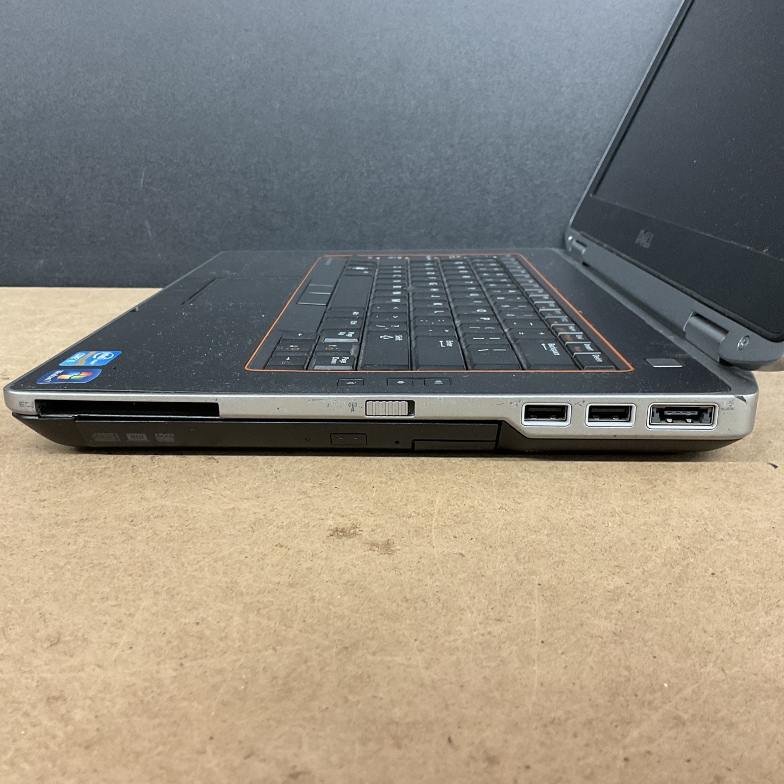 Dell Latitude E6420 14″ (Intel Core i5 2nd Gen., 2.50 GHz, 4GB) -Broken Untested