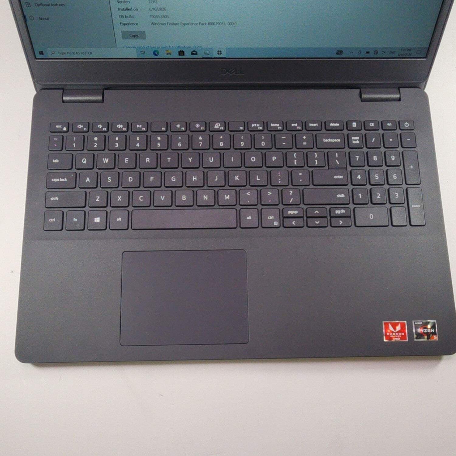 Dell Inspiron 3505 15.6″ Ryzen 5 2500U 2.0GHz 12GB RAM 256GB SSD