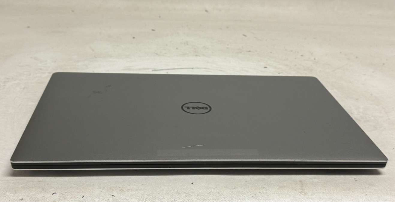 Dell Precision 5510 15.6″ (i7-6820HQ – 16GB RAM – 256GB SSD – Win11Home)